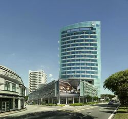 Arc 380 (D8), Office #611771561
